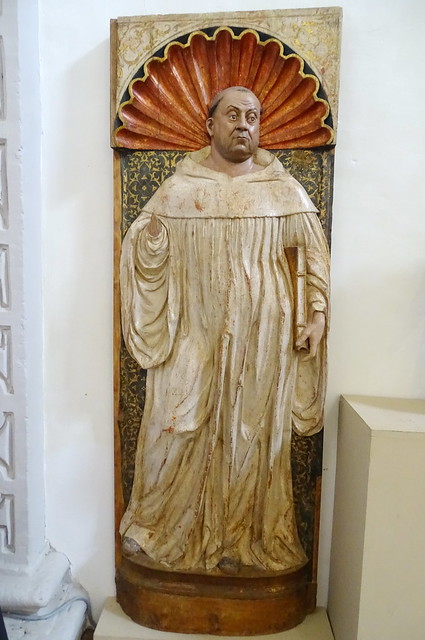 estatua monje museo escultura del Real Monasterio de Santa Maria de Veruela Zaragoza 06