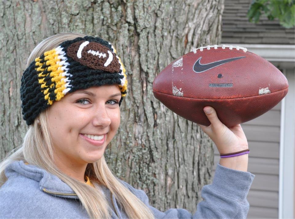 Crochet headwarmer- Go Pittsburg Steelers | Crochet headwarm… | Flickr