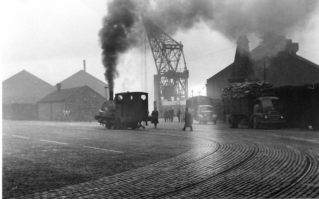 Liverpool docks, UK 1960 - including Pug video link