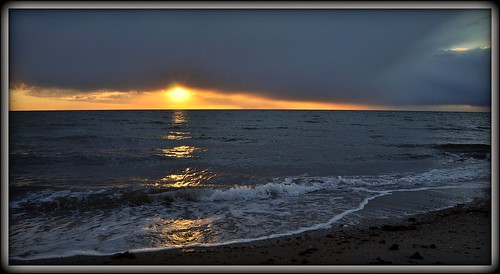 nikon nikond5000 nature sun sea sunset water denmark danmark colours clouds sky flickraward flickrdiamond supershot bestevergoldenartists