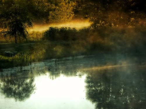 morning sunrise pond