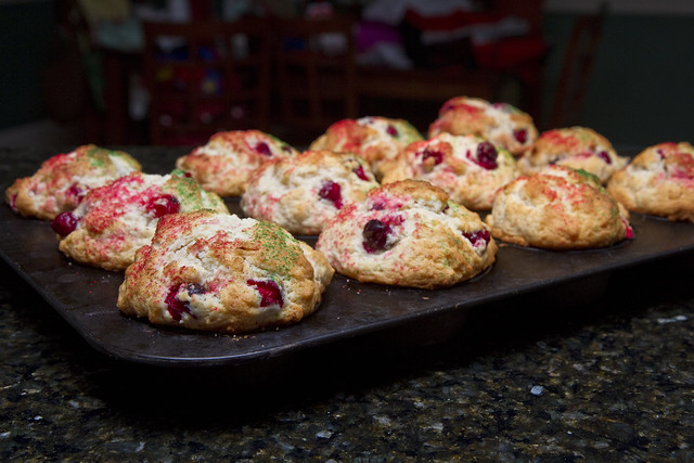 Christmassy Cranberry-Orange Muffins