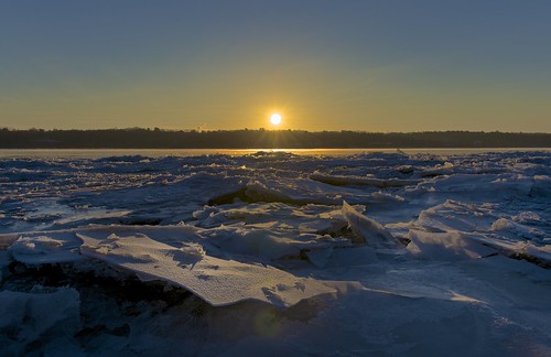 sun ice river hudsonriver saugerties ulsterlanding