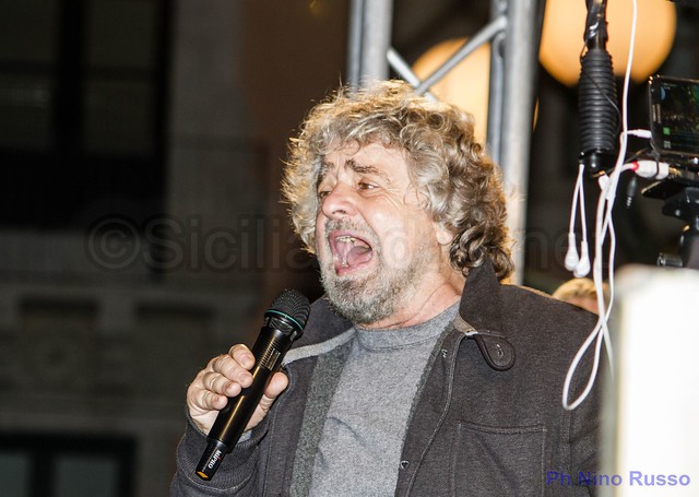 Peppe Grillo in piazza Libertà a Catania - Tsunami Tour- Movimento 5 stelle