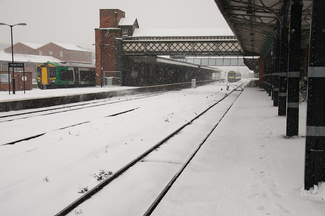 Snow at Shrub Hill station