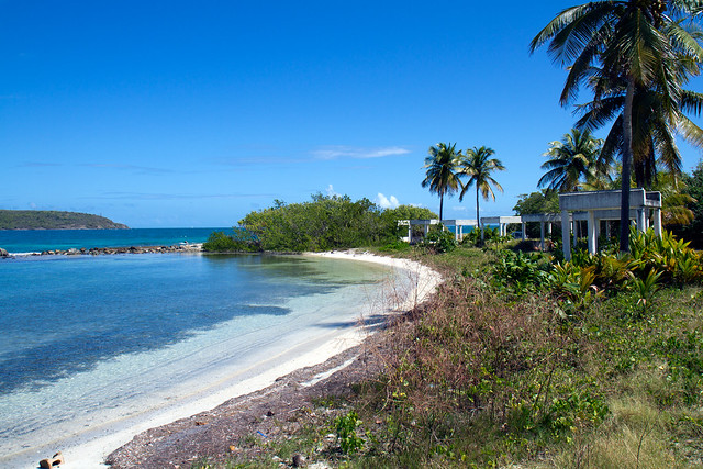 Officers Beach on Isla Cabras