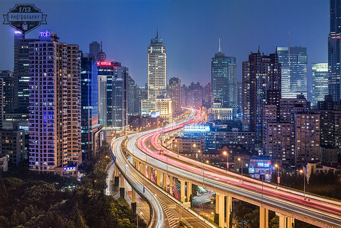 shanghai light trails jingan zhabei long exposure night city center blue hour sunset rush elevated roads buildings skyscrapers alpa 12 max rodenstock hr sw 90 90mm f56 phase one p45