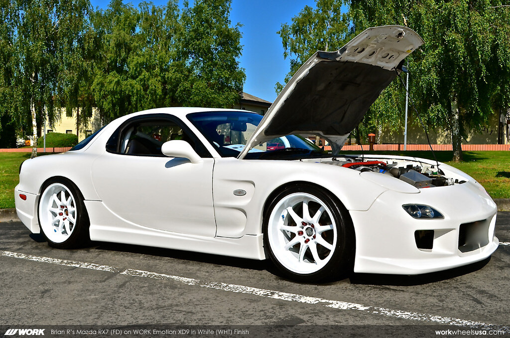 Brian R’s Mazda RX7 (FD) on WORK Emotion XD9 18