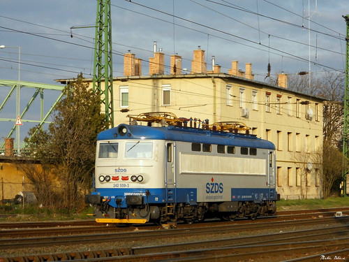 sunset lumix europa hungary panasonic trainstation locomotive dmc skoda 242 magyarország komárom lz20 class242 szds plehács
