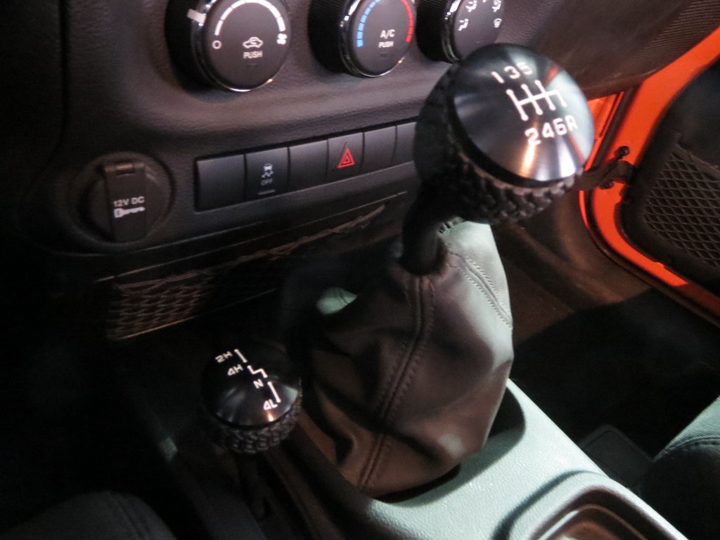 Drake shift knobs for Jeep Wrangler 2011-2013