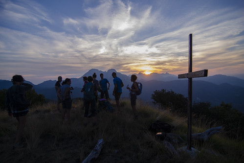 Sul Palodina a veder l'eclissi by Luca Rodriguez, palodina garfagnana lucarodriguez apuane alpiapuane trekking hiking notte notturno eclissi montagna