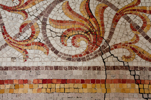 cracked mosaic