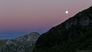 20130225-123-Moonrise from Lake Tahune