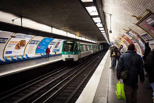 Paris Mtro Ledru-Rollin Station