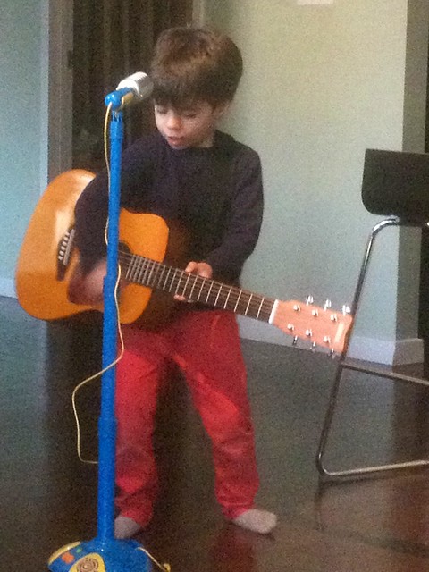 Little Guitarist