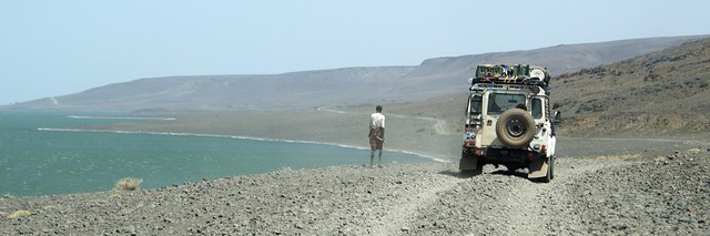 Lake Turkana - Lake Road