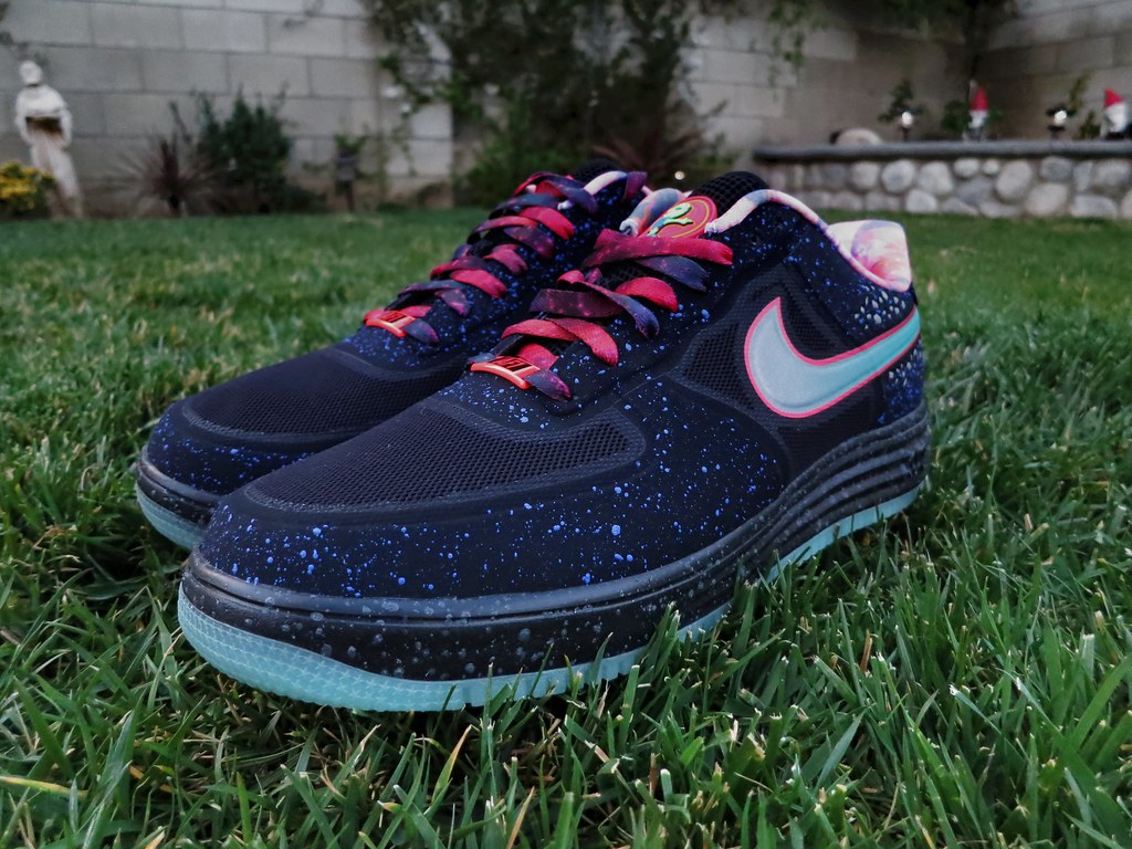 area 72 nike air force 1