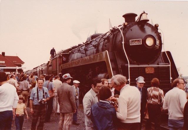 CN 6060 at Alexandria (Glen Fisher photo)