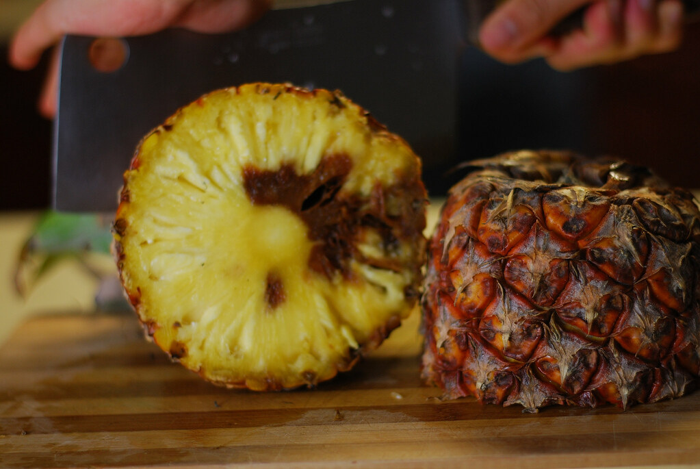 pineapple | study of a rotten pineapple | areta ekarafi | Flickr
