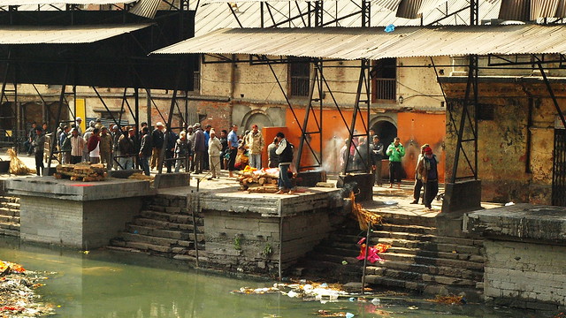 Pashupatinath  (35) Poorer part of the Ghats