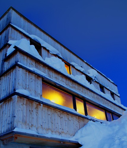 blue winter snow alps nightshot sac hut spitzmeilenhütte