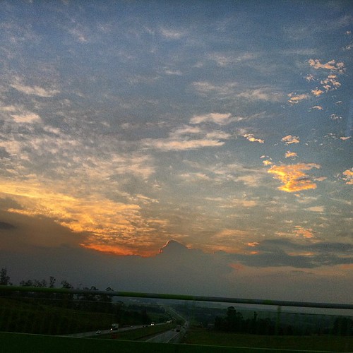 Ontem by pit pitoca, square squareformat iphoneography instagramapp uploaded:by=instagram foursquare:venue=4e2b233dd22d3f