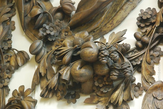 Grinling Gibbons Style of Woodcarving
