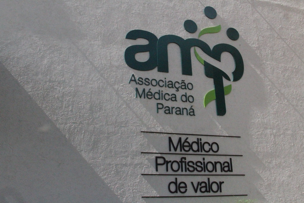 Na apresentação do Projeto de Estudos de Riscos Cardiorespiratórios em Adolescentes, na Associação Médica do Paraná