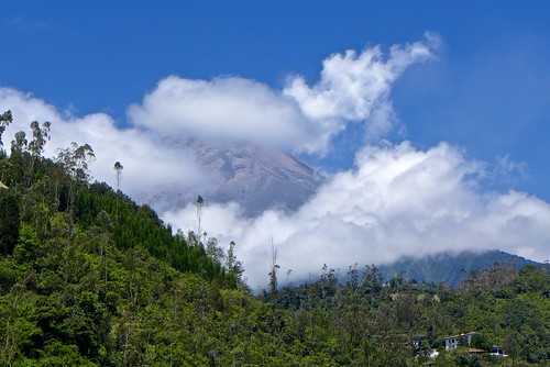 ecuador day cloudy hiking trail bellavista sendero baños hikes2013 rutun