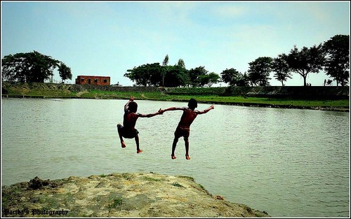 world river jump friend friendship happiness bangladesh bajitpur uploaded:by=flickrmobile flickriosapp:filter=nofilter