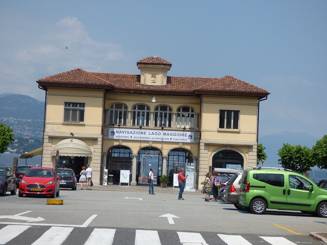 Piazza Guglielmo Marconi, Stresa - Navigazione Lago Maggiore