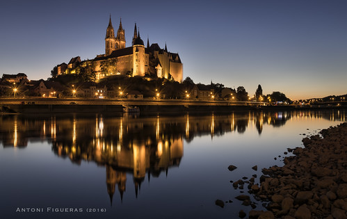 Meißen, blue hour by Antoni Figueras, meisen meissen germany elba bluehour reflections night blending sonya77ii cz1680 saxony
