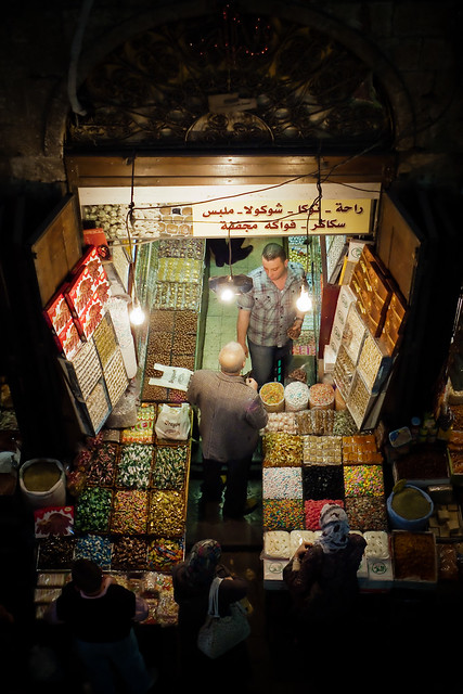 Shopping in Old Damascus
