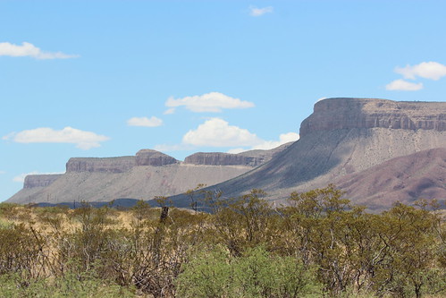 davismountains arid desert chihuahuandesert texas usa unitedstatesofamerica geocode:accuracy=5000meters geocode:method=gps geo:country=unitedstatesofamerica