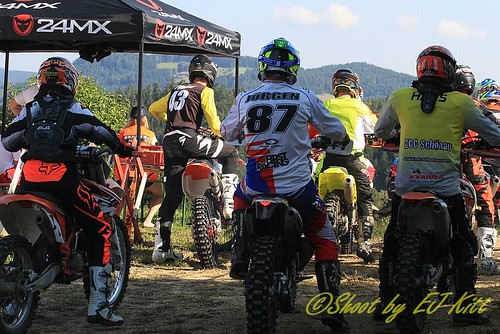comp_EJK_1225 | by ej.kitt