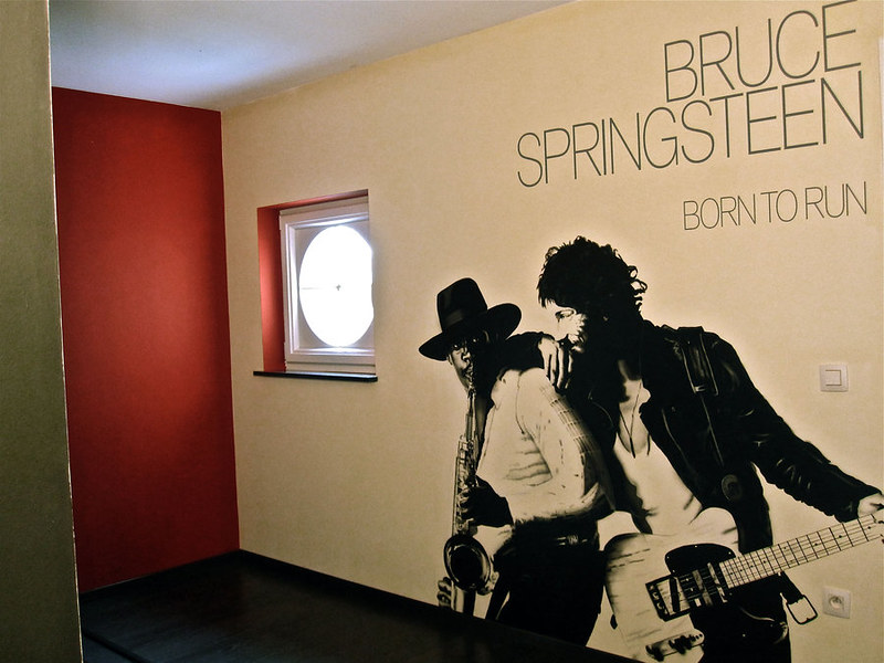 bruce_springsteen_born_to_run_wall_painting_by_stew_illustrations-d4x8ebx