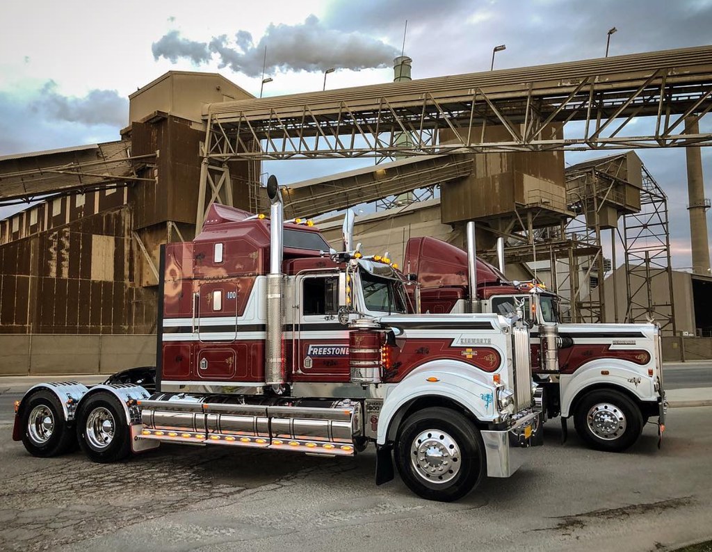 Kenworth Legend 900 | NMP - I take no credit for any of them ...