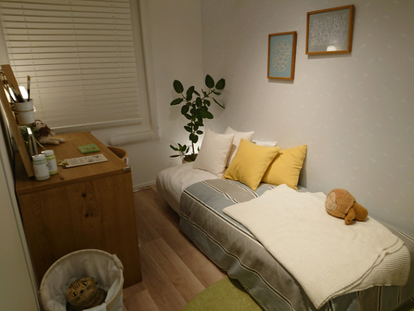 こちらのお部屋は、約4.5畳のサービスル...