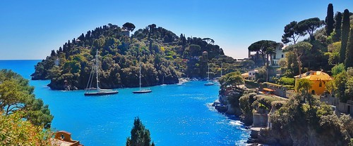 liguria italien sun portofino sea coast coastline italy sony vacation europe blue yacht harbour harbourfront fishingvillage