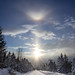 Výrazný horní dotykový oblouk malého hala v Krušných horách 2. prosince 2012. Upraveno běžným způsobem bez zvýrazňování jevu., foto: Tomáš Chlíbec