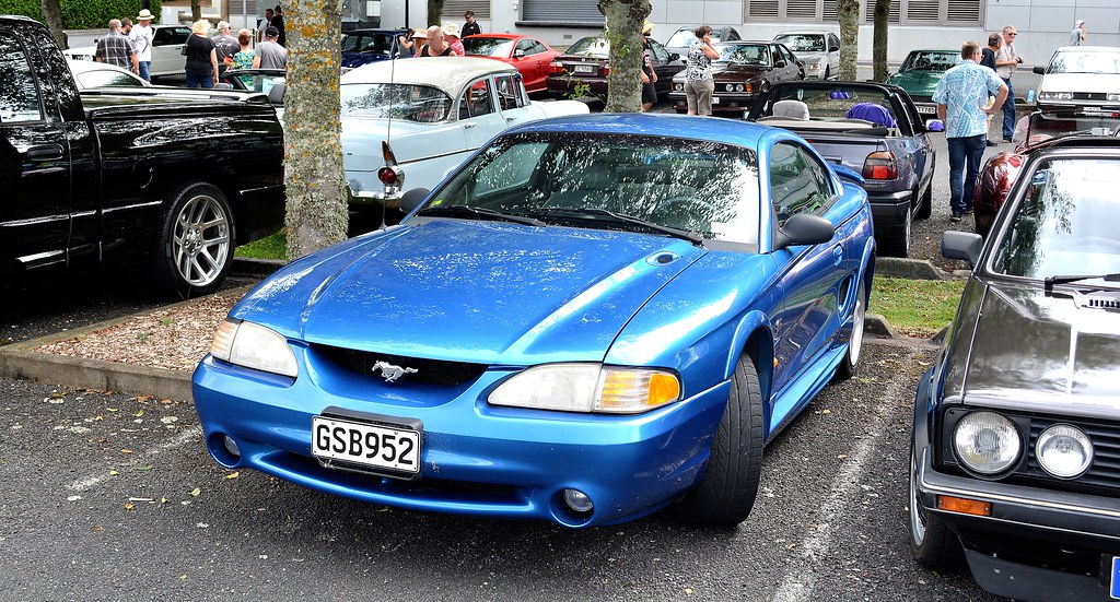 Image of 1995 Ford Mustang