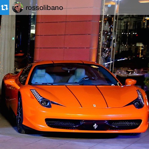 #Repost @rossolibano with @repostapp.・・・The #arancio color is best at night.  #Ferrari #Laferrari #ferrarifriends #ferrarilife #amazingcars247 #carswithoutlimits #458 #458italia #f12 #f12berlinetta #f430 #carinstagram #BlackListLifestyle #ferrarifanatics | by rajeshvaidya32