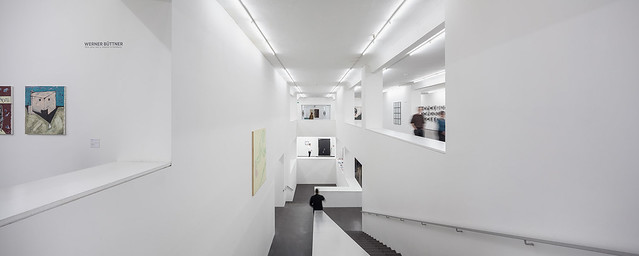 Ausstellungsansicht SELBSTJUSTIZ DURCH FEHLEINKÄUFE – NEUERWERBUNGEN DER SAMMLUNG FALCKENBERG 2011-2014