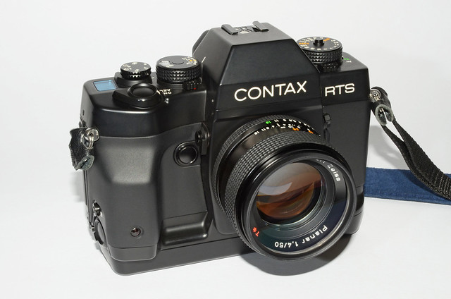 Contax RTS III with Carl Zeiss Planar 50mm f/1.4 (MMJ)