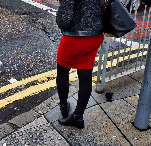 Red skirt, Edinburgh | Allan Rostron | Flickr