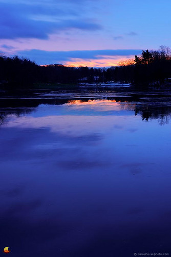 blue winter lake ny newyork color reflection ice nature water vertical clouds sunrise landscape outdoors photography pond buffalo warm greenlake hint subtle westernnewyork 2014 orchardpark snowless