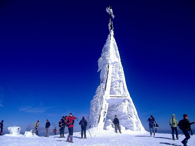 Cumbre de Gorbeia (1.482 m.) en pleno invierno
