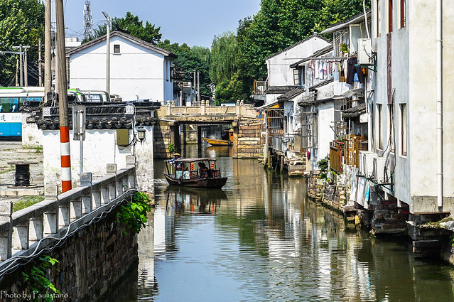 On the canals of Suzhou / На каналах Сучжоу