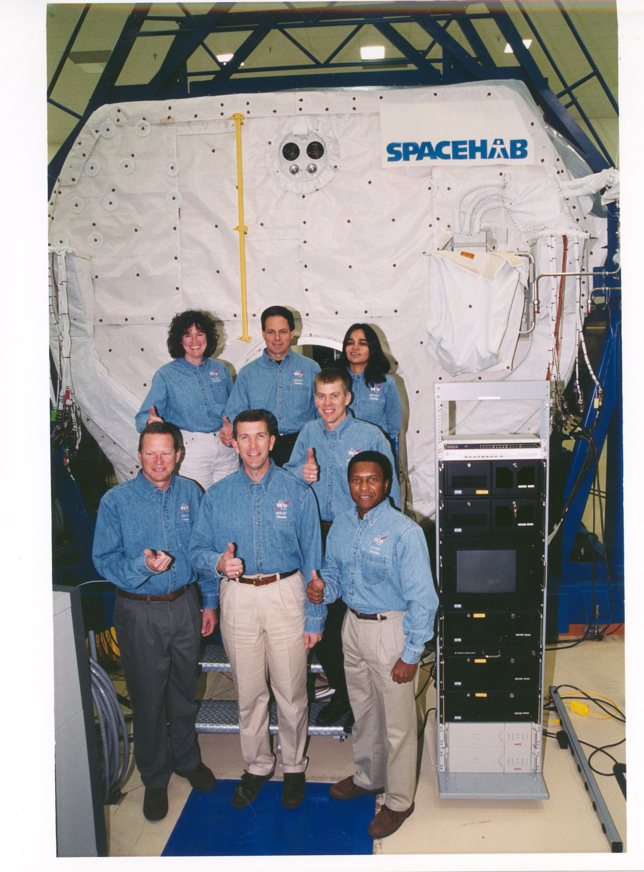 STS-107 Crew in front of SPACEHAB