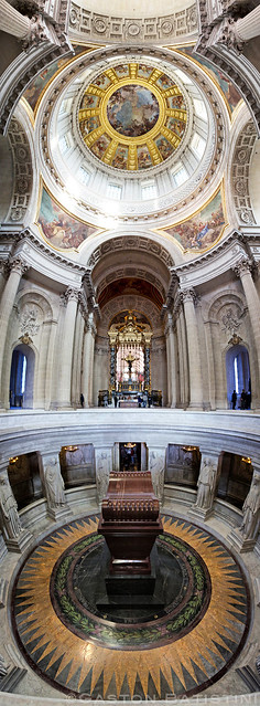 Dôme des Invalides, tombeau de Napoléon Ier, Paris, France